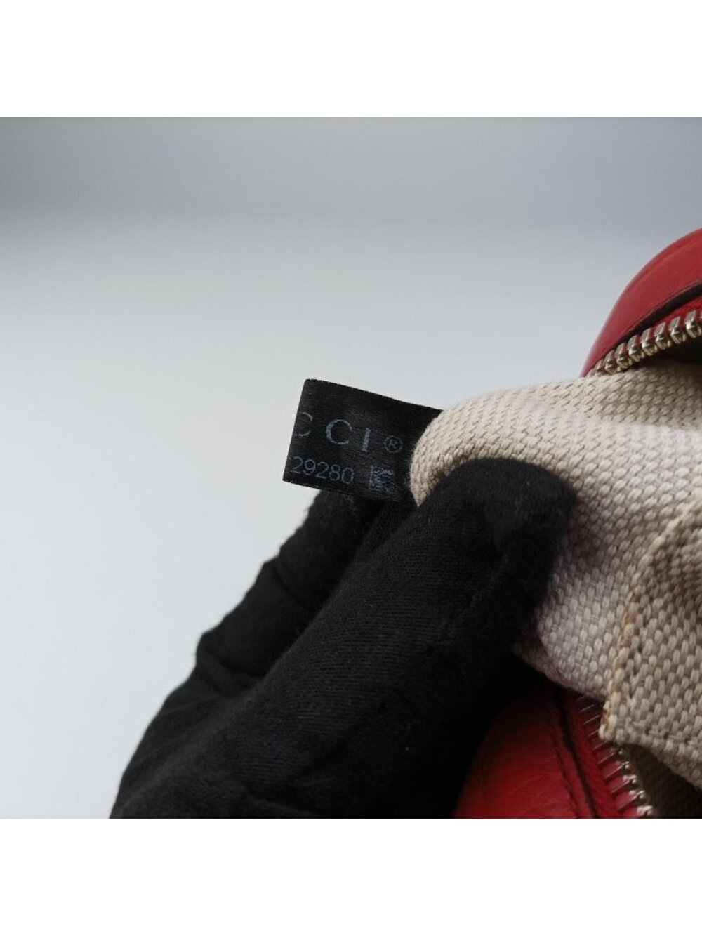 Gucci Soho Red Leather Shoulder - Picture 13 of 15